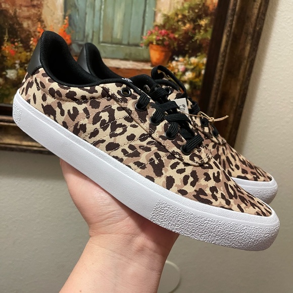 Adidas Vulc Raid3r x FARM Rio Low Leopard sneakers - Picture 2 of 15